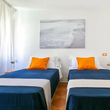 Terrazza Felicienne Apartment *