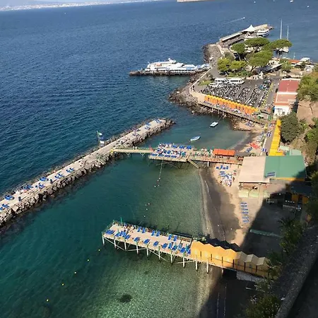 Terrazza Felicienne アパート *